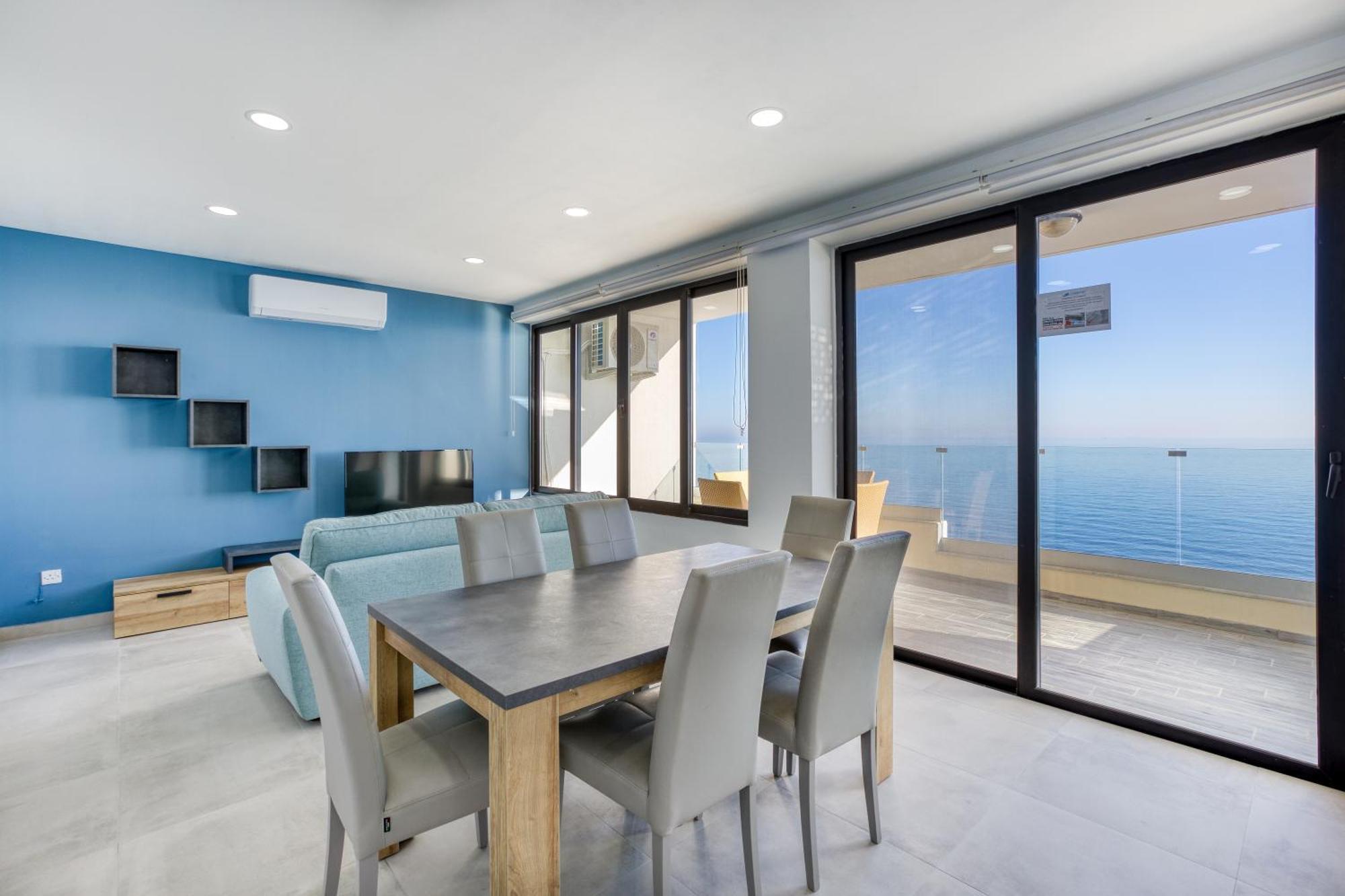 Seafront Sliema Apartment With Balcony & Sea Views By Jl Kültér fotó